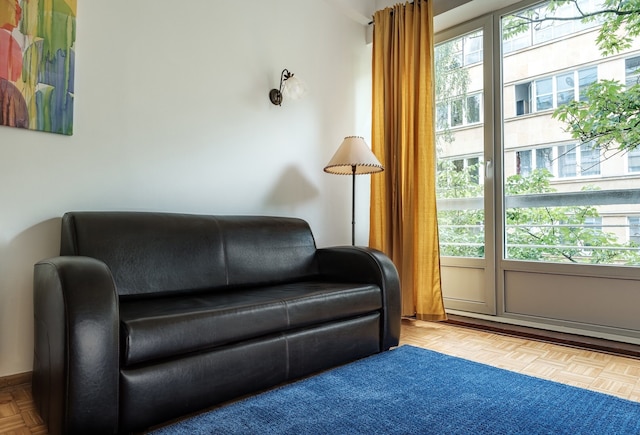 フレンズ アベニュー アパートメント