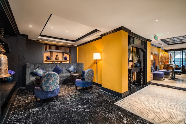 ソラリア ホテル