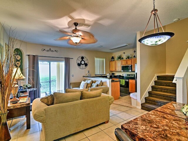 ディズニーランド近くの豪華なベッドルーム 4 室 / バスルーム 3 室、リユニオン リゾート