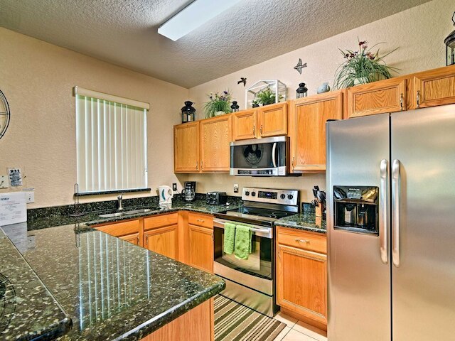 ディズニーランド近くの豪華なベッドルーム 4 室 / バスルーム 3 室、リユニオン リゾート