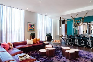 フェンウェイにある豪華なベッドルーム 1 室 / バスルーム 1 室 - 1T