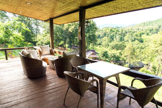 チェン マイ エレファント フレンズ