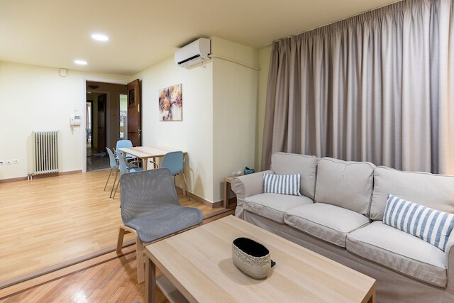 アテネ キニスカ アパートメンツ