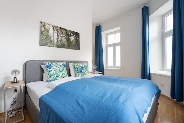 新しくスタイリッシュで快適、中心街まで 15 分