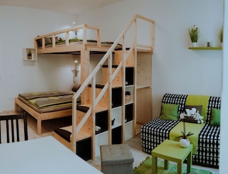 モダン シティ アパートメント ニア セントラル シティ