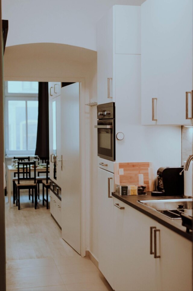 モダン シティ アパートメント ニア セントラル シティ