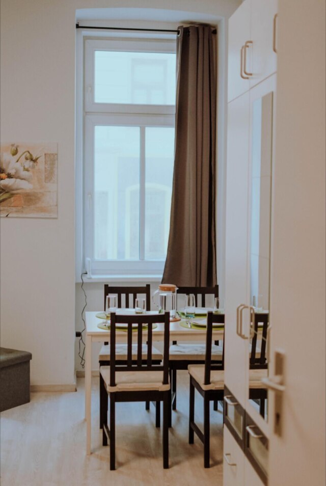 モダン シティ アパートメント ニア セントラル シティ