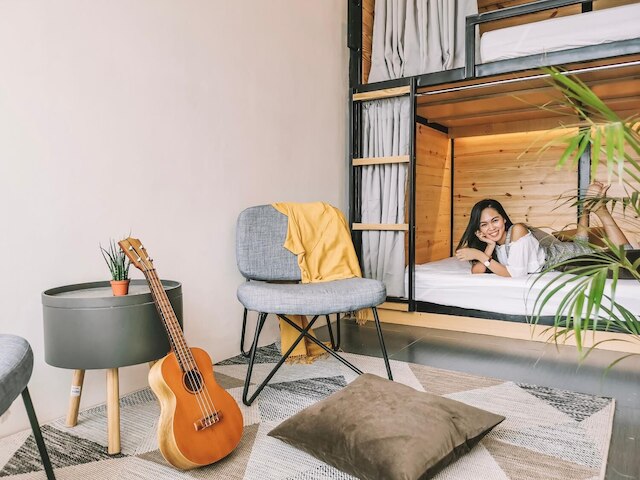 ムラルス スリープボックス カプセル ホステル - 大人限定