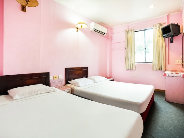 OYO 89625 ビルトン イン