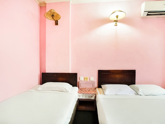 OYO 89625 ビルトン イン