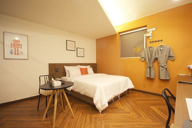 イクサン フォーシーズンズ ホテル