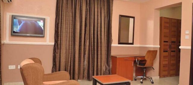 ケリン コート ホテル