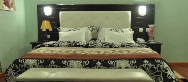 ケリン コート ホテル