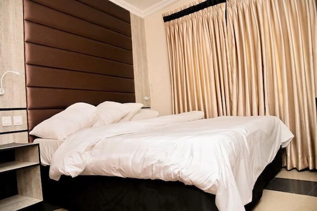 ケリン コート ホテル