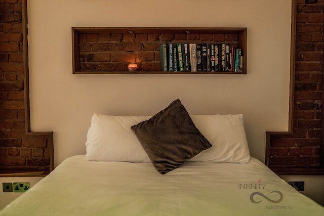 インフィニティ アパートメンツ ビクトリア ストリート