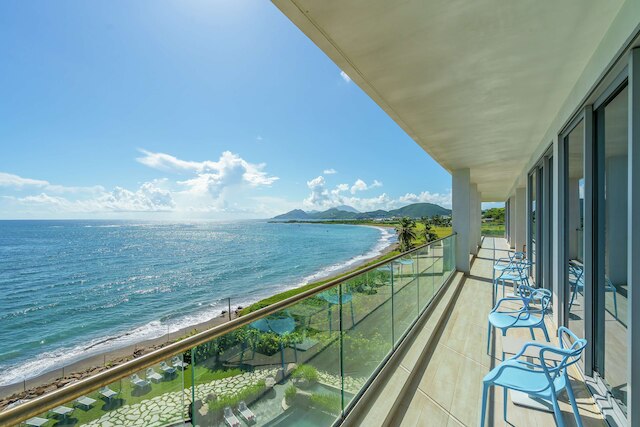 コイ リゾート セント キッツ、キュリオ コレクション バイ ヒルトン