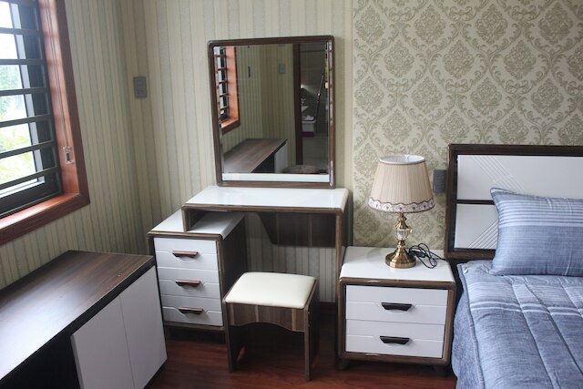 ノラ 2 アパートメント