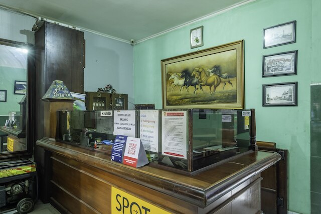 スポットオン 2054 ホテル アリンビ 3