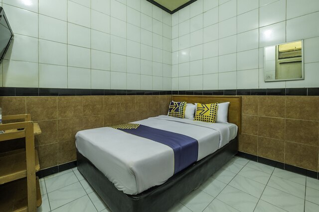 スポットオン 2054 ホテル アリンビ 3