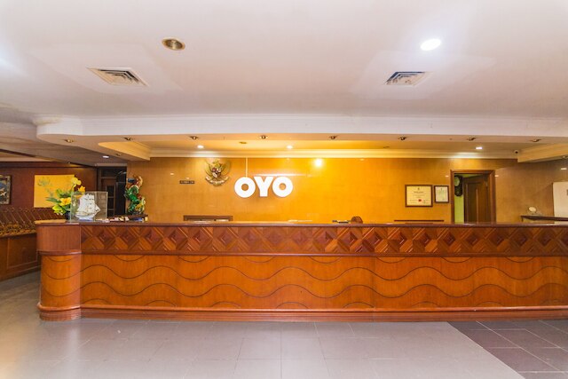 OYO 2065 ホーリー セントーサ ホテル