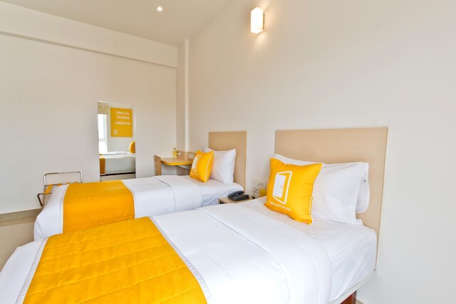 X バイ ブルーム - ヘッバル