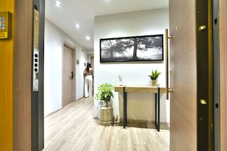 フィール アテネ スタジオズ アット モナスティラキ