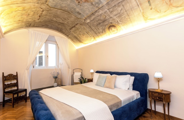 ヒストリック アパートメント - WIFI - AC - トップ ロケーション - ウォーク エブリウェア