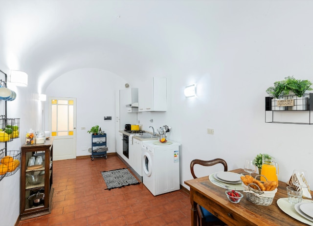 ヒストリック アパートメント - WIFI - AC - トップ ロケーション - ウォーク エブリウェア