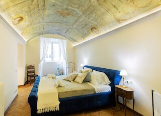 ヒストリック アパートメント - WIFI - AC - トップ ロケーション - ウォーク エブリウェア