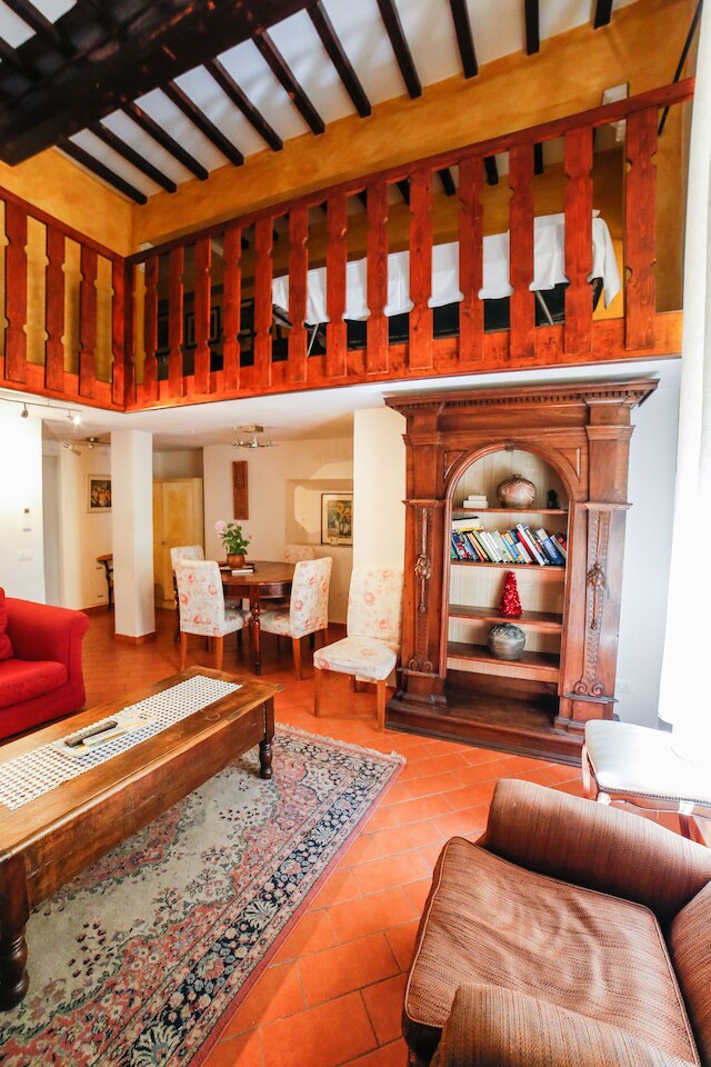 トラディショナル アパートメント、ドゥオーモ近く、プライベートヤード