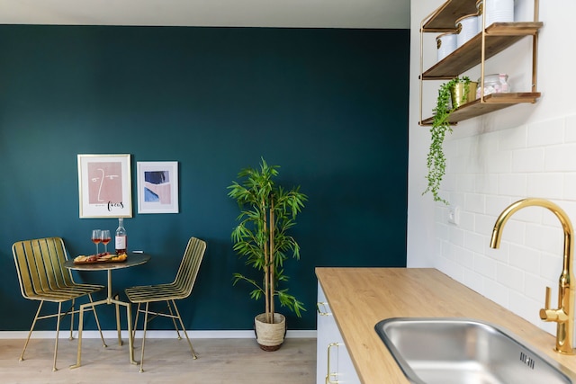 新しい - 最も人気のエリアにあるトレンディなアパートメント、ベッドルーム 1 室