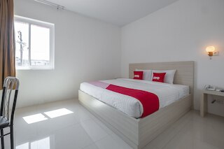 OYO 1633 ホテル ダルマ ヌサンタラ 3