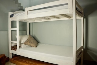 E トランジェント - ホステル