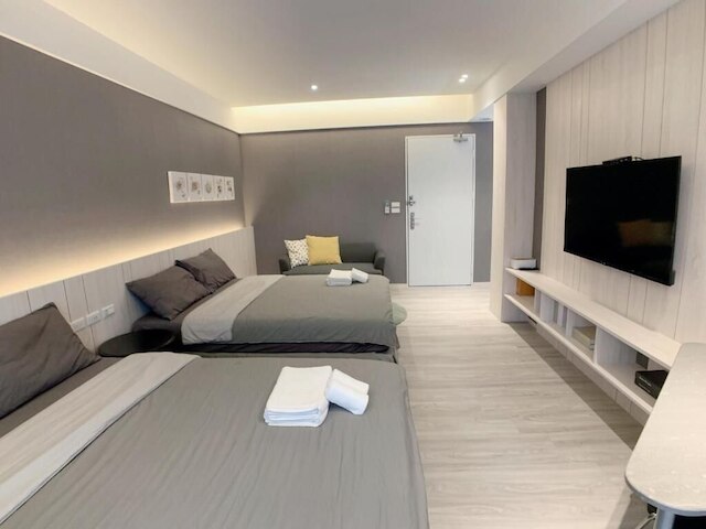 リーズ アパートメント B