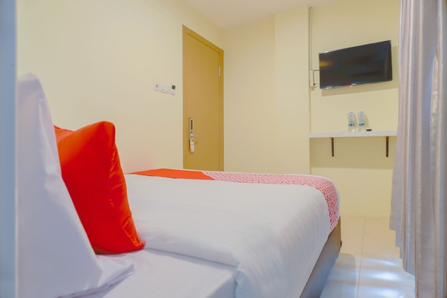 OYO 1850 ザ トレンド