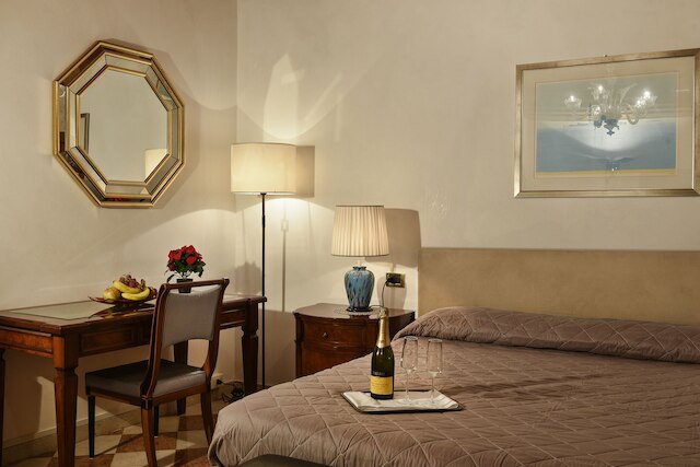 アンゾロ パレス