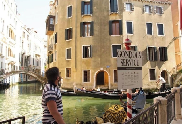 アンゾロ パレス