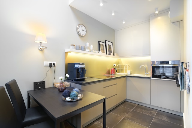 3D クルプニツァ 10 アパートメント