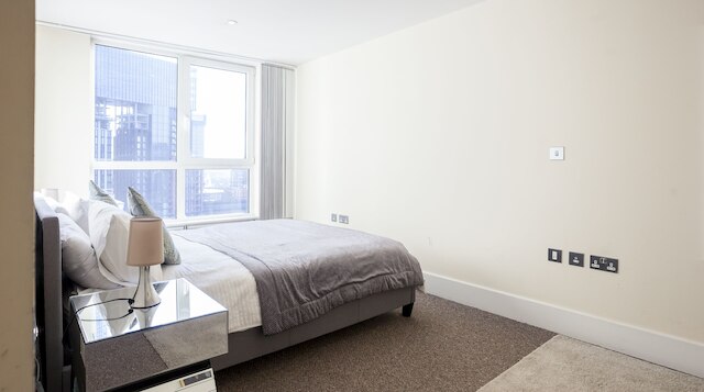 リバー ビュー アパートメント