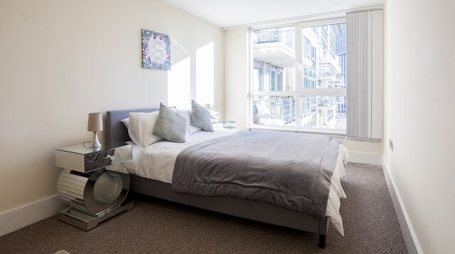 リバー ビュー アパートメント