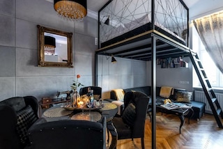 ホーム ファー フローム ホーム