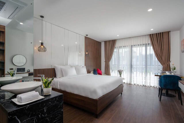 シャロン アパートメント アンド スパ