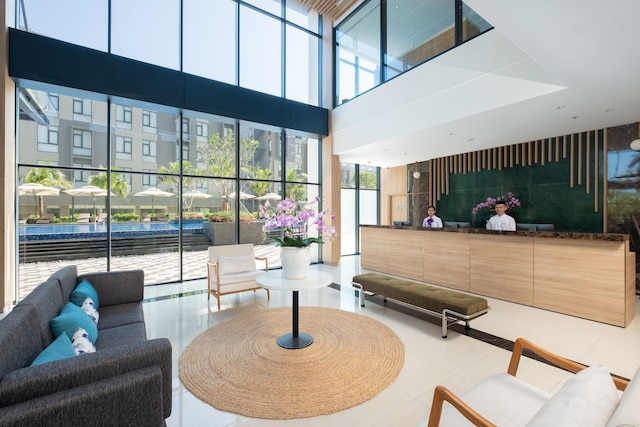 カリナダナンホテル