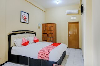 OYO 1342 ウニガマランファミリーレジデンス