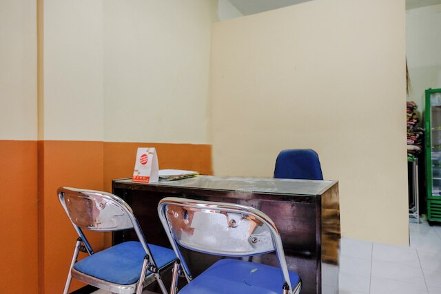 OYO 1342 ウニガマランファミリーレジデンス