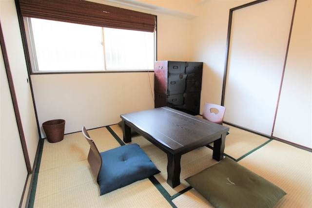 岡村マンション