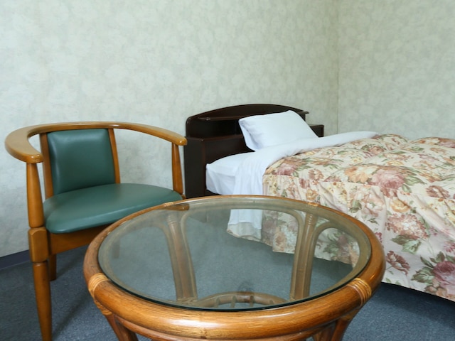 サンフラワーシティホテル