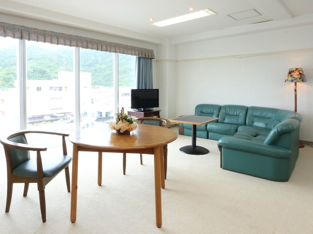 サンフラワーシティホテル