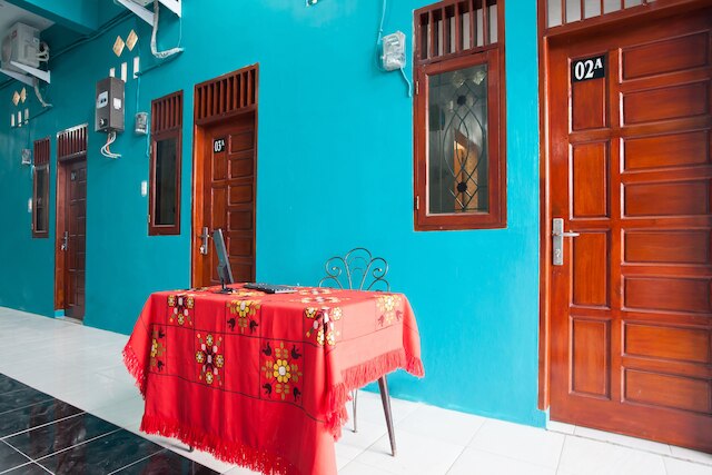 OYO 1978 ポンドック インダー レジデンス