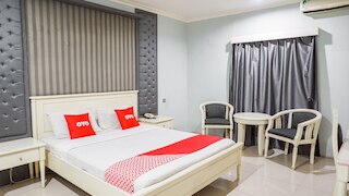 OYO 2085 クライサッタ ホテル